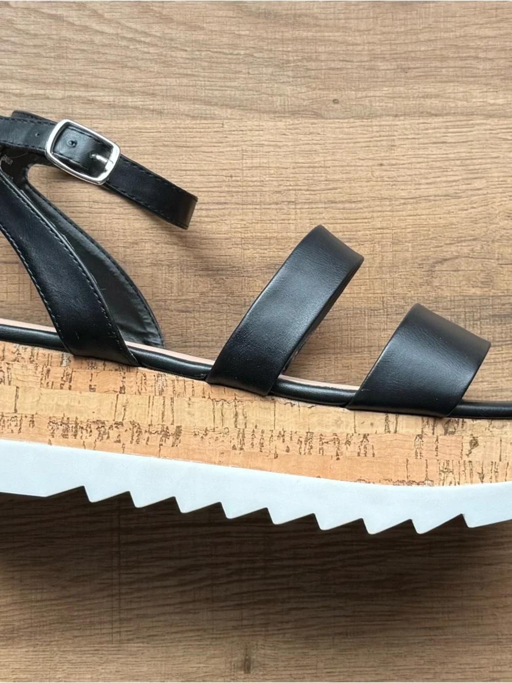🧸 Madden Girl | NWOT • Steadyy Black Cork Platform Sandals with Ankle Strap